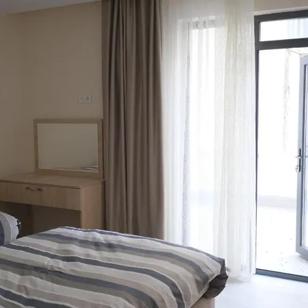 Sts Hotel *