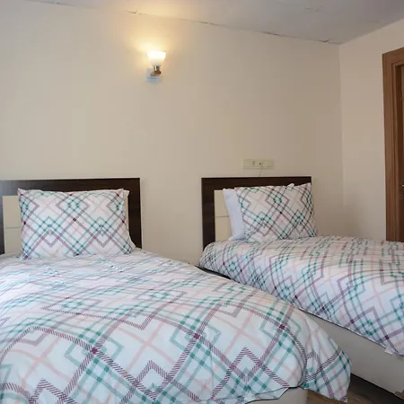 Sts Hotel *