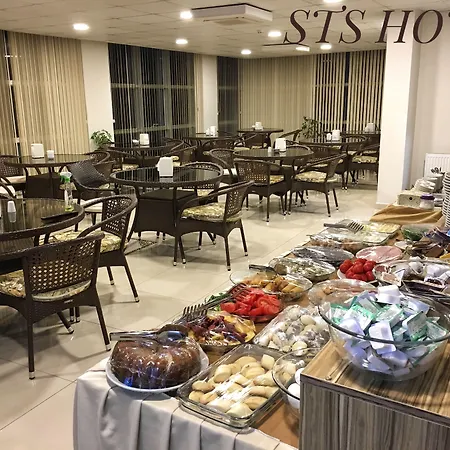 Sts Hotel 3*